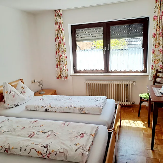 Pension Schlossbergblick Simonswald - kleines Doppelzimmer